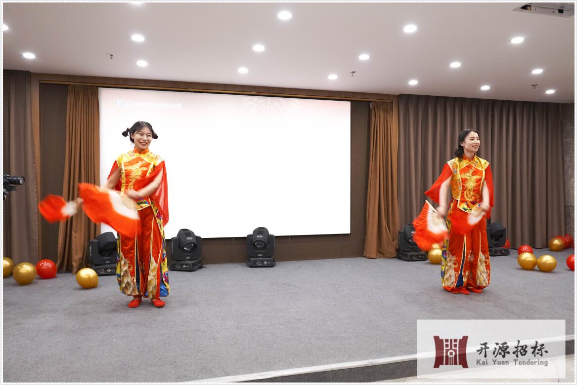 风雨同舟十五载   凝心聚力再辉煌(图1)